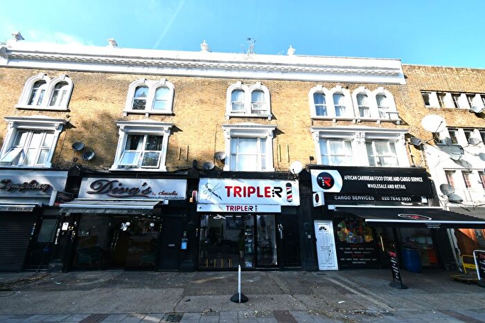 3 Bedroom Flat To Rent In Barking Road, London, E13
