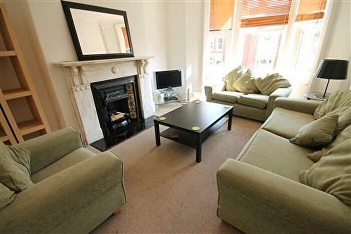 3 Bedroom Flat To Rent In St Georges Terrace, Jesmond, NE2