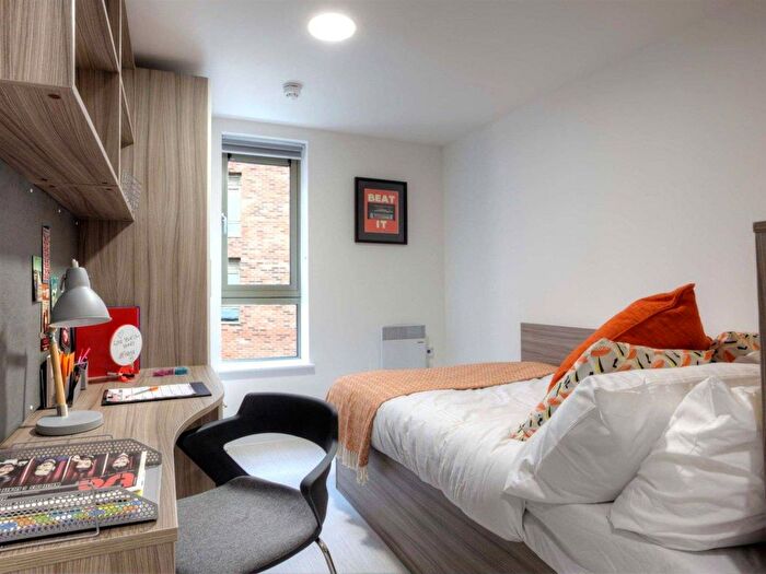 1 Bedroom Flat To Rent In Kennedy Street, Glasgow, G4