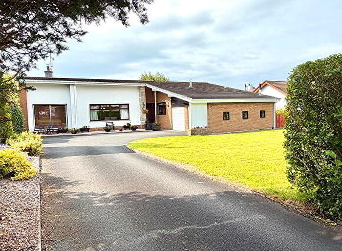 4 Bedroom Bungalows For Sale In Ballyhannon Park, Portadown, BT63
