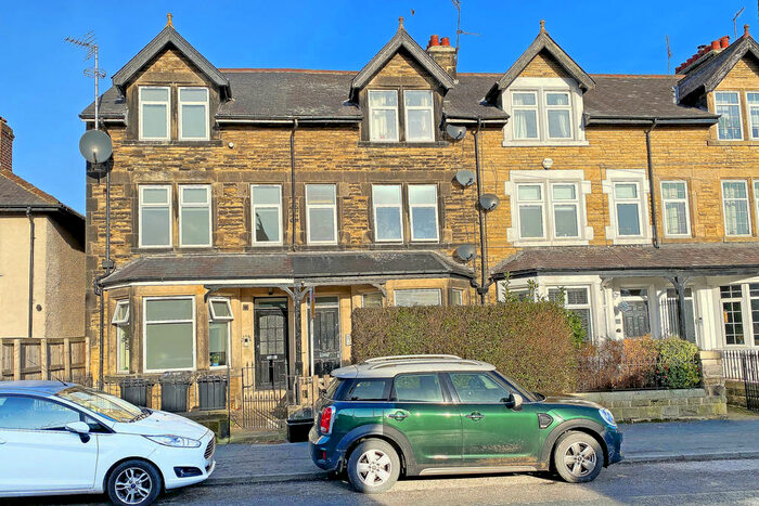 1 Bedroom Flat To Rent In King Edward's Drive, Harrogate, HG1