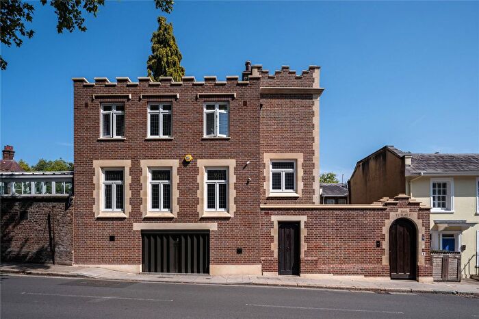 6 Bedroom Detached House For Sale In Frognal, Hampstead, London, NW3