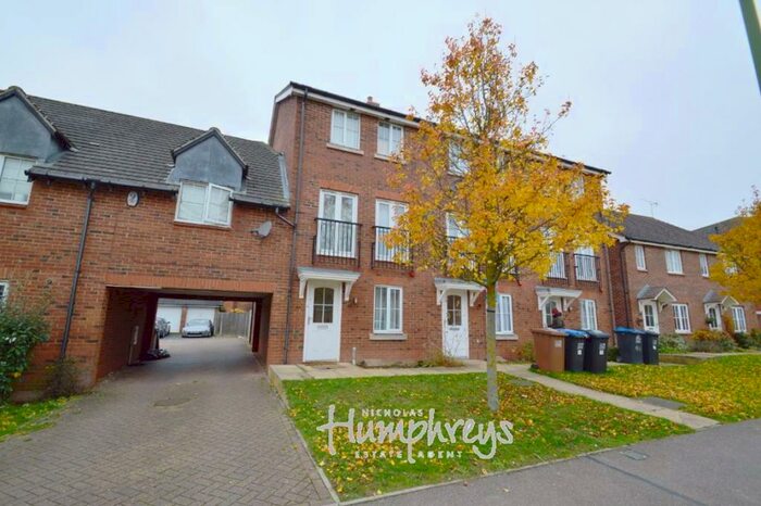 5 Bedroom Property To Rent In Cunningham Avenue, AL10