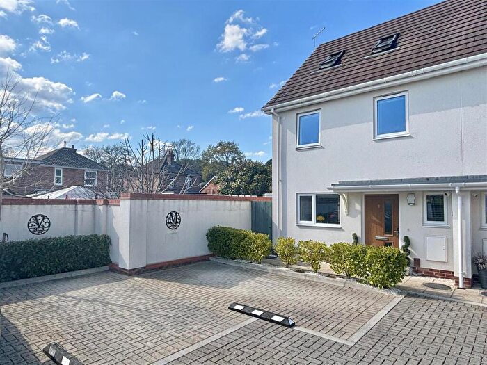 3 Bedroom Semi-Detached House For Sale In Castlemain Gardens, Upton, BH16