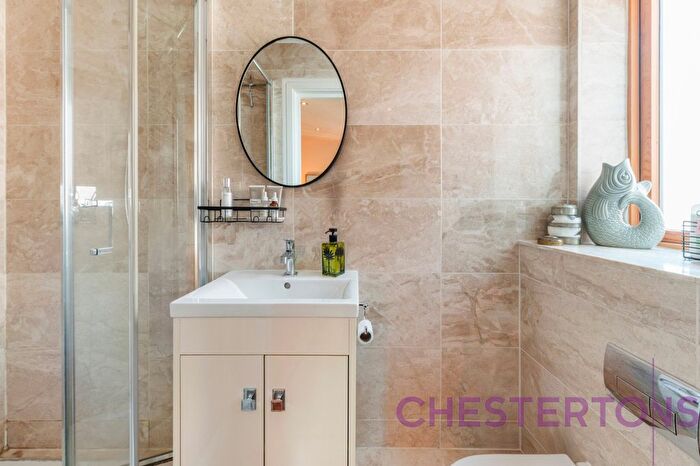 3 Bedroom Flat To Rent In Cygnet House, Woodland Crescent, SE10