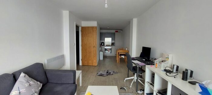 1 Bedroom Flat To Rent In Furness Quay, Salford, M50