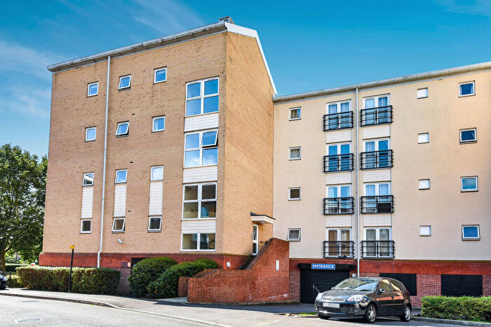1 Bedroom Apartment To Rent In White Star Place, Southampton, SO14