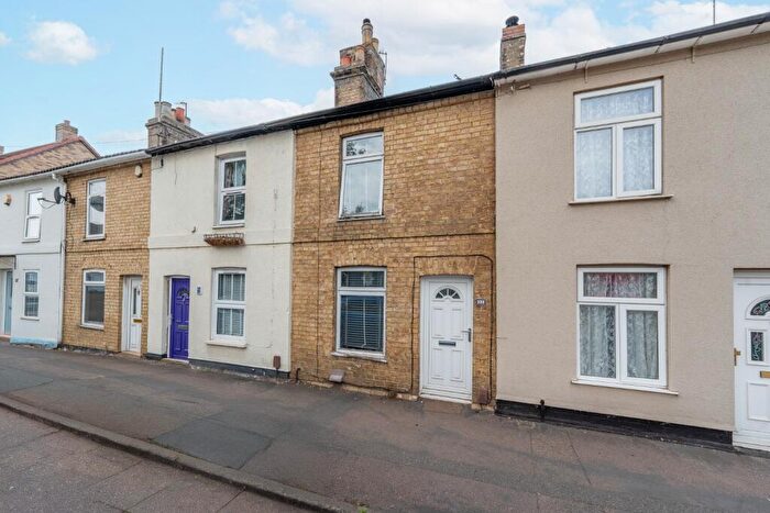 2 Bedroom Terraced House For Sale In St. Neots, Cambridgeshire, PE19