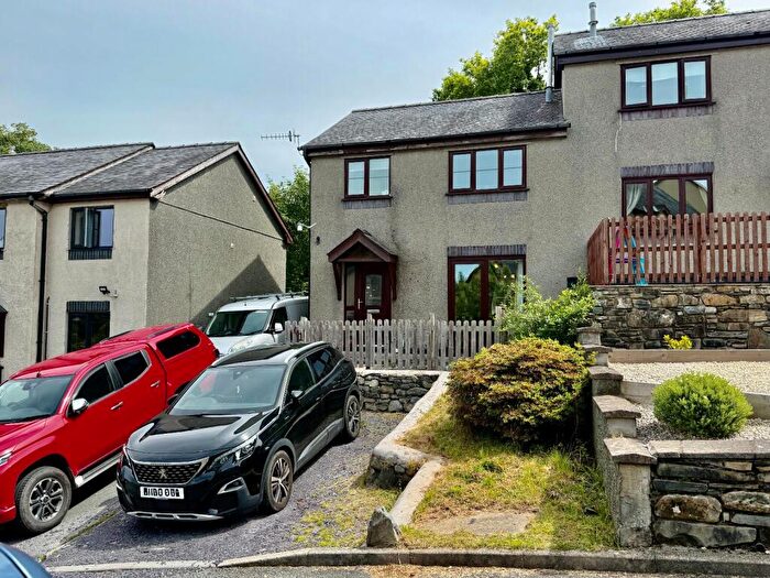 3 Bedroom Semi-Detached House For Sale In Maesbrith, Dolgellau, LL40