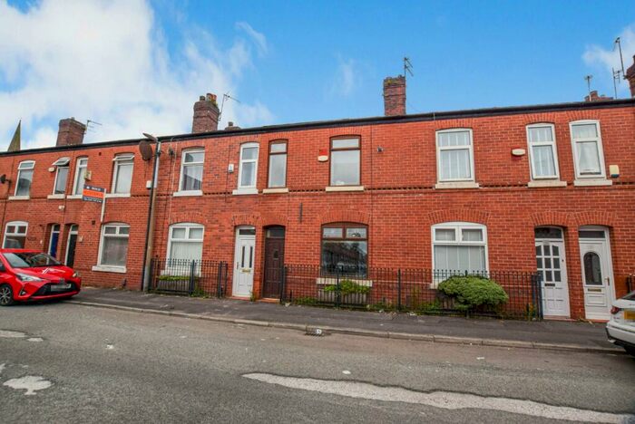 2 Bedroom Terraced House To Rent In Suffolk Street, Salford, M6