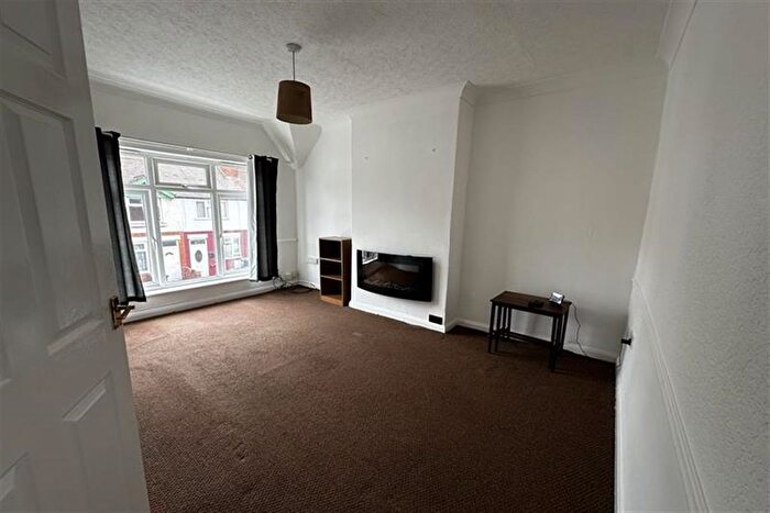 1 Bedroom Terraced House To Rent In Clifton Road, Nuneaton, CV10
