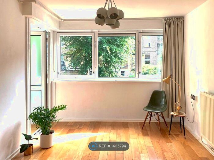 1 Bedroom Flat To Rent In Arundel Grove, London, N16