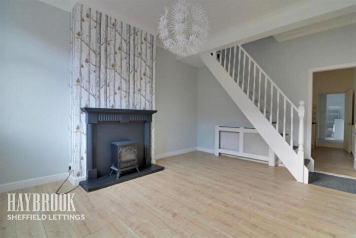 3 Bedroom Terraced House To Rent In Victor Street, Sheffield, S6