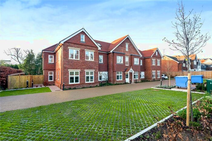 2 Bedroom Apartment To Rent In Gresham Road, Oxted, Surrey, RH8