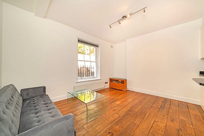 1 Bedroom Flat To Rent In Dukes Lane Chambers, Kensington, W8