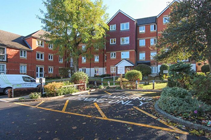 2 Bedroom Retirement Property For Sale In Florence Court, Willow Road, Aylesbury, HP19