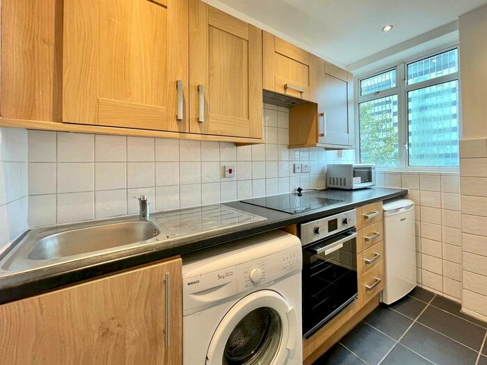 1 Bedroom Flat To Rent In Warren Court, Euston Road, Fitzrovia, NW1