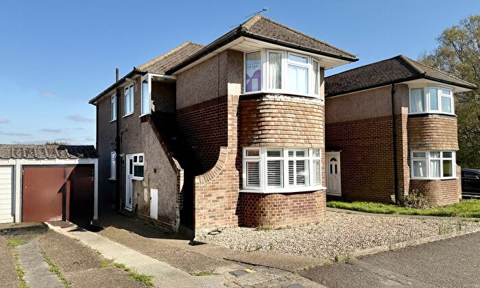 2 Bedroom Maisonette To Rent In Stamford Green Road, Epsom, KT18