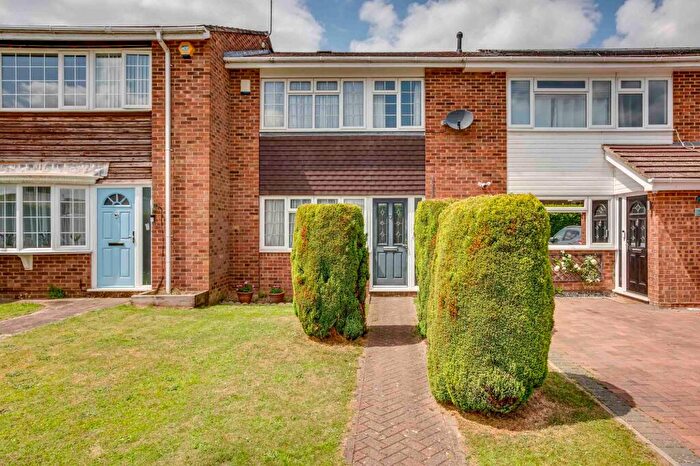 3 Bedroom Terraced House For Sale In Ashfield Way, Hazlemere, HP15