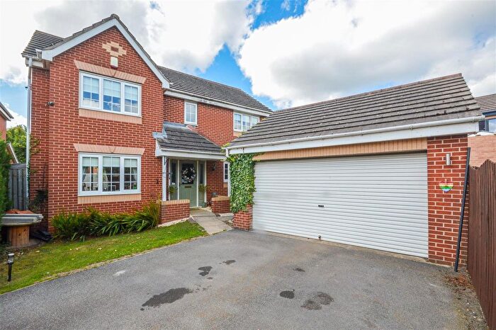 4 Bedroom Detached House For Sale In St. Andrews Place, Normanton, WF6