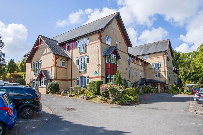 1 Bedroom Retirement Property For Sale In Bridgeman Court, Bridgeman Road, Penarth, CF64