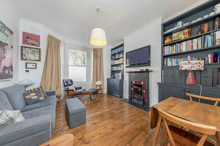 2 Bedroom Flat To Rent In Croxley Road, London, W9
