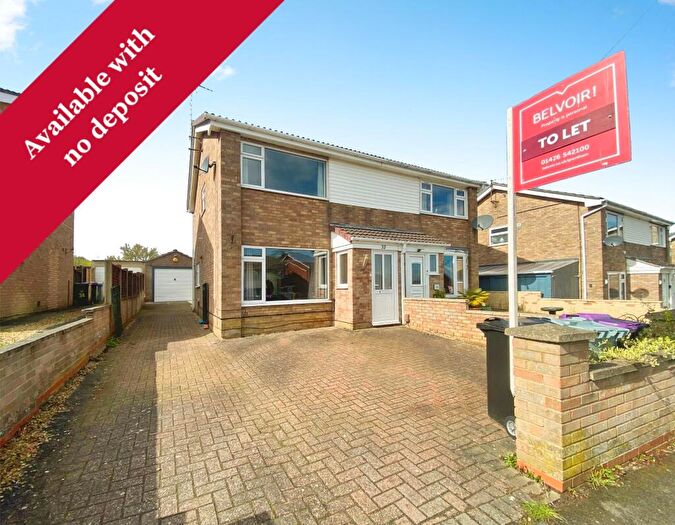 3 Bedroom Semi Detached House To Rent In Kenilworth Road, Grantham, NG31