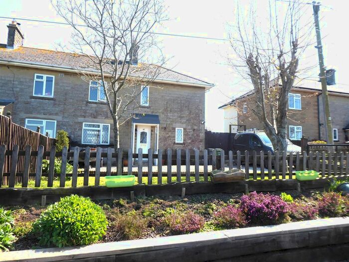 3 Bedroom Semi-Detached House To Rent In West Street, Templecombe, BA8