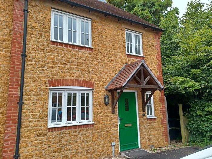 4 Bedroom End Of Terrace House To Rent In Ridgeway, North Cadbury, BA22