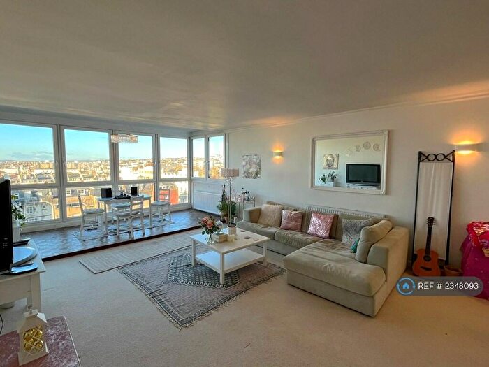 2 Bedroom Flat To Rent In St. Margarets Place, Brighton, BN1