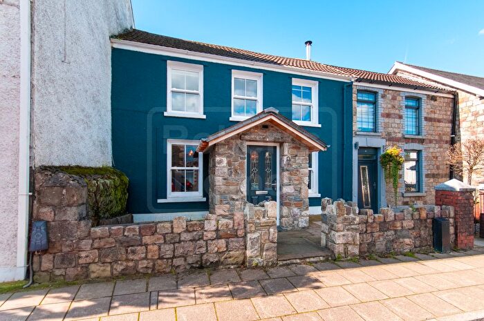 3 Bedroom Terraced House For Sale In Commercial Street, Ystradgynlais, Swansea, SA9