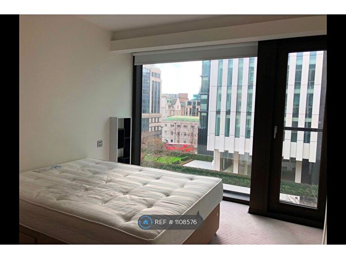 2 Bedroom Flat To Rent In Wood Street, London, EC2Y