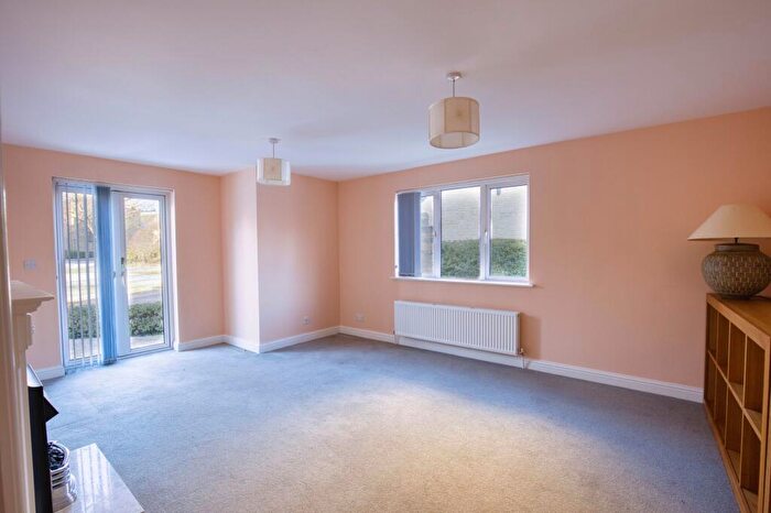 2 Bedroom Retirement Property For Sale In St. Marys Mead, Witney, OX28