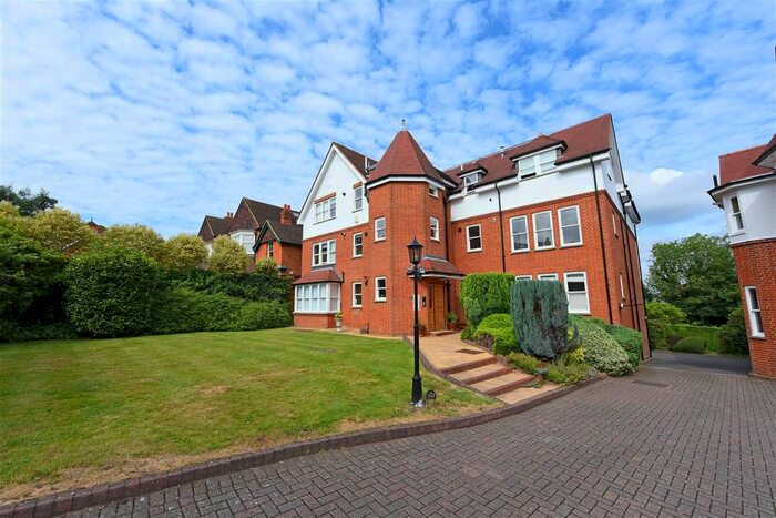 2 Bedroom Flat To Rent In Arthur Road, Flat, Wimbledon Park, SW19