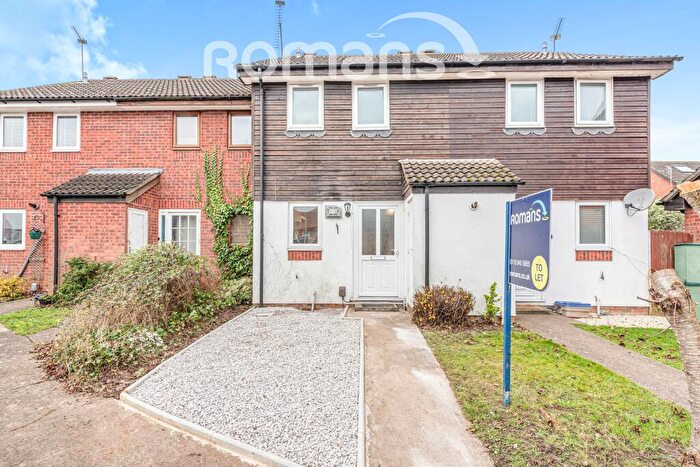2 Bedroom Terraced House To Rent In Beaconsfield Way, Lower Earley, RG6