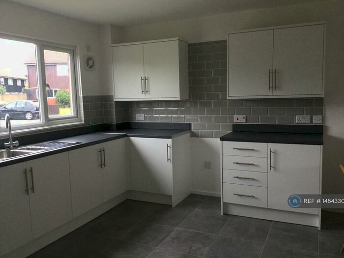 3 Bedroom Semi-Detached House To Rent In Spencer Road, Rendlesham, Woodbridge, IP12