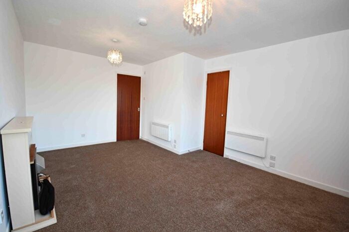 1 Bedroom Flat To Rent In Hilton Crescent, Inverness, IV2