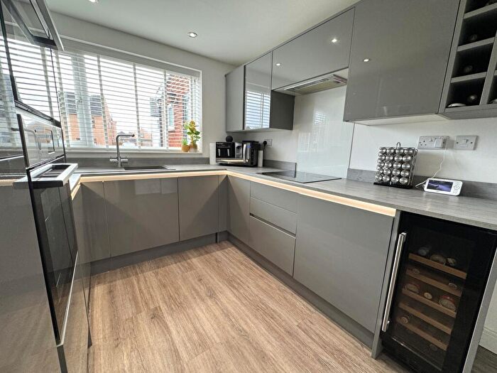 4 Bedroom Semi-Detached House For Sale In Main Street, Newhall, Swadlincote, Derbyshire, DE11