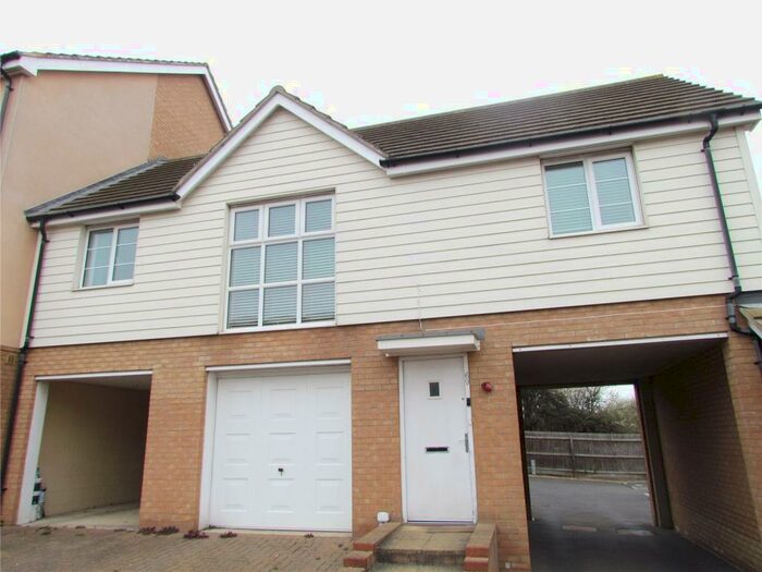 2 Bedroom Maisonette To Rent In Heron Way, Dovercourt Harwich, Essex, CO12