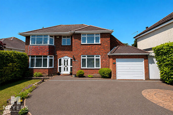 4 Bedroom Detached House For Sale In Newlands Road, Bournemouth, BH7