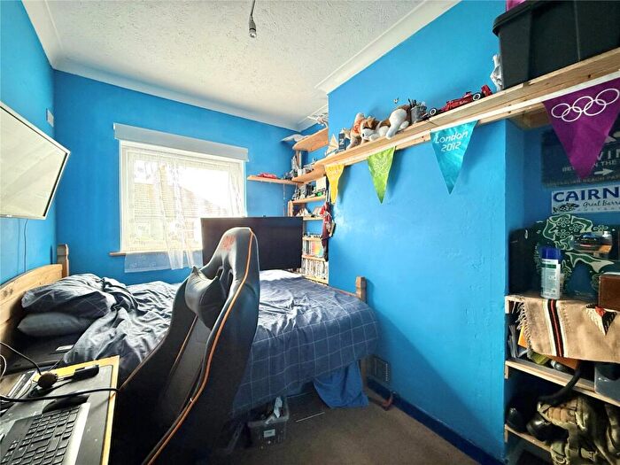 3 Bedroom Terraced House For Sale In Latimer Road, Redoubt, Eastbourne, BN22