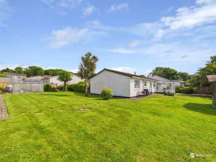 3 Bedroom Detached House For Sale In Tregenna Fields, Camborne, TR14