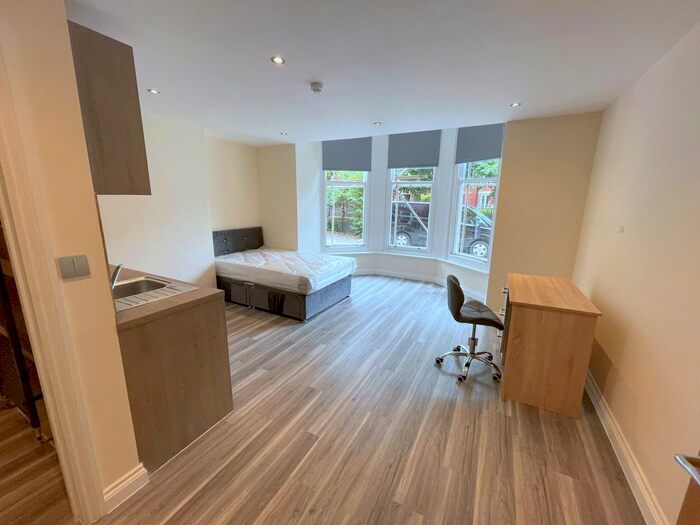 Studio To Rent In Upper New Walk, Leicester, LE1