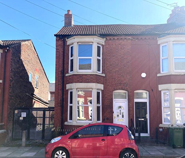 3 Bedroom End Of Terrace House For Sale In Paterson Street, Birkenhead, CH41