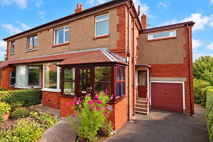 4 Bedroom Semi-Detached House For Sale In Myrtle Drive, Kirkham, Preston, PR4