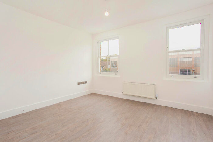 1 Bedroom Flat To Rent In Wells Park Road, Sydenham, SE26