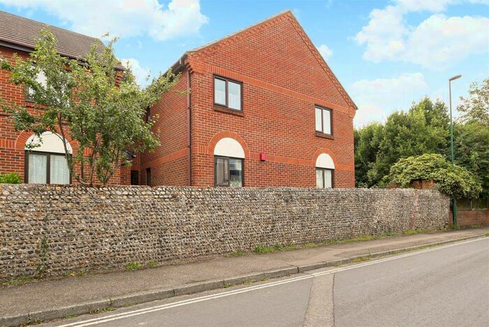 1 Bedroom Apartment To Rent In Mead Lane, Bognor Regis, PO21