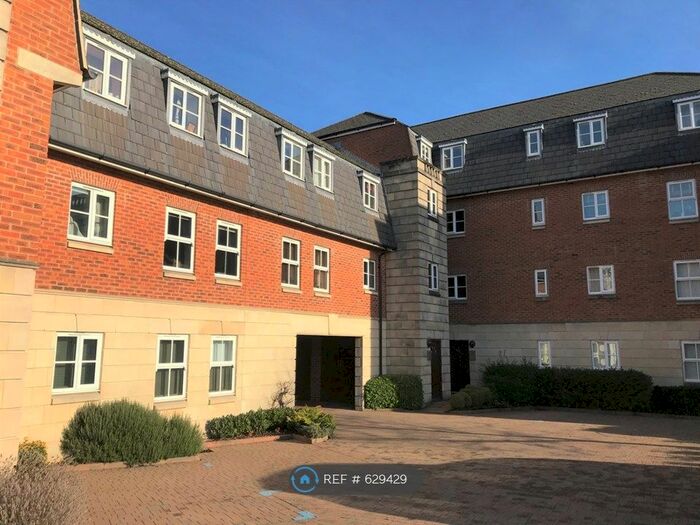 2 Bedroom Flat To Rent In Marlborough Road, Swindon, SN3