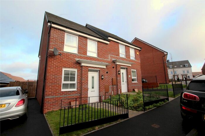 2 Bedroom Semi-Detached House To Rent In Croft Gardens, Oxley, Wolverhampton WV10