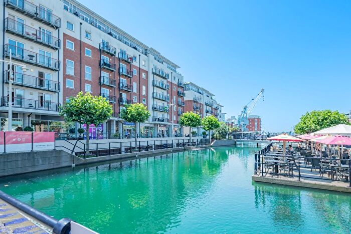 2 Bedroom Flat To Rent In Brecon House, Gunwharf Quays, Portsmouth, PO1